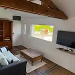 En Champagne - Le Clos Des 3 Sources Nyaraló Nanteuil-la-Fosse (Marne)